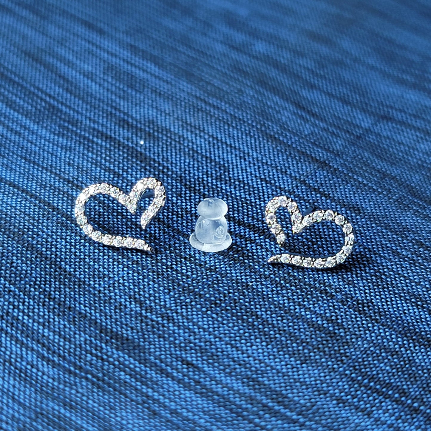 Dainty Rhinestone Heart Studs – Silver Crystal Love Earrings