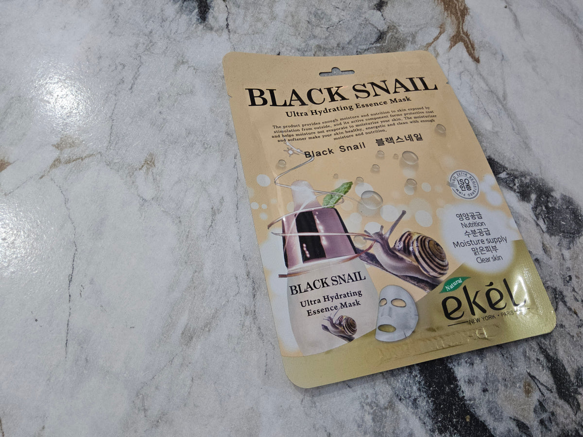 BLACK SNAIL ULTRA HYDRATING ESSENCE MASK