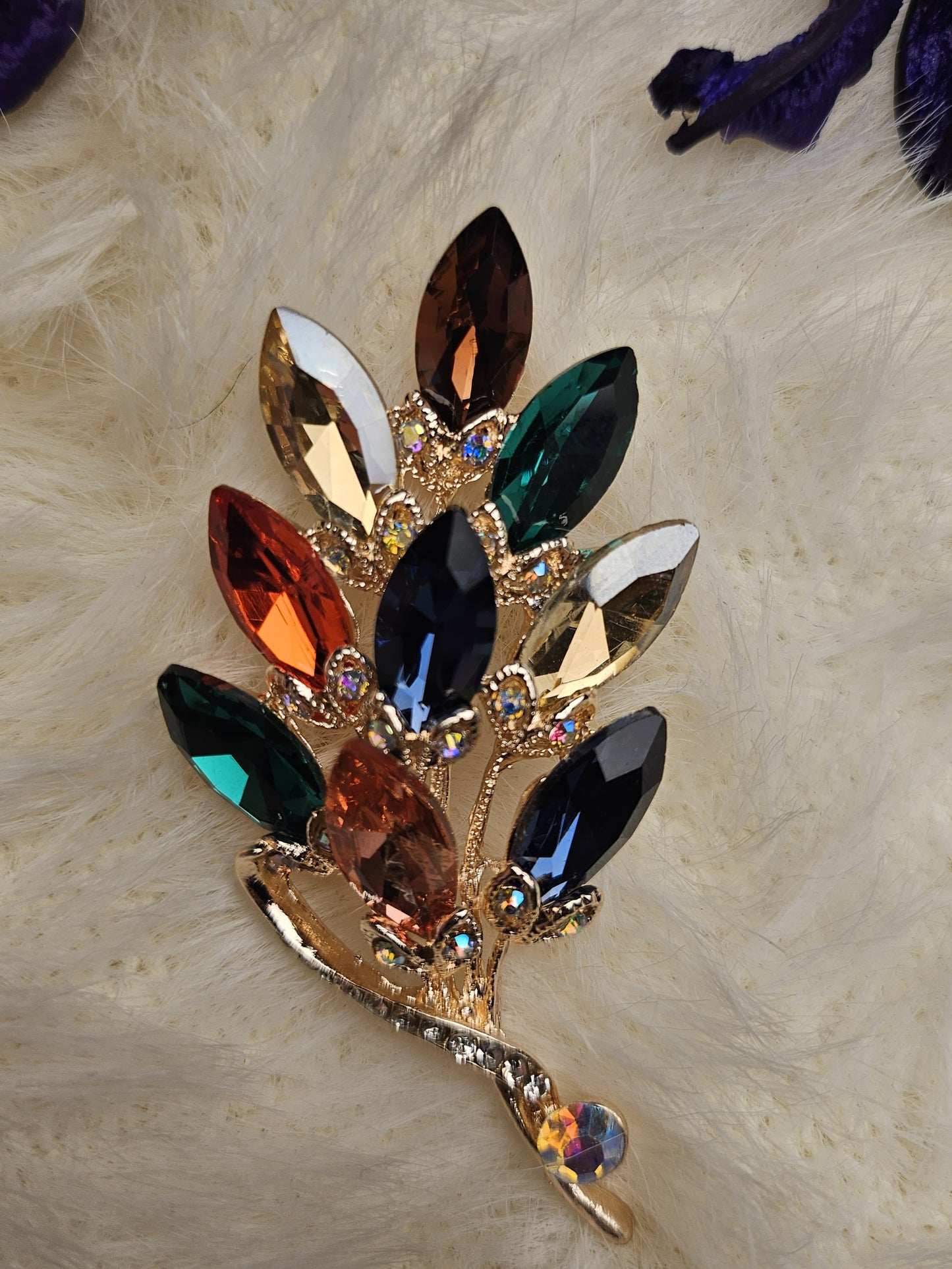 Multicolor Crystal Leaf Brooch