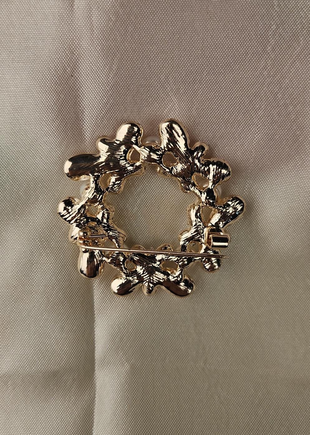 Pearl and Crystal Wreath Brooch