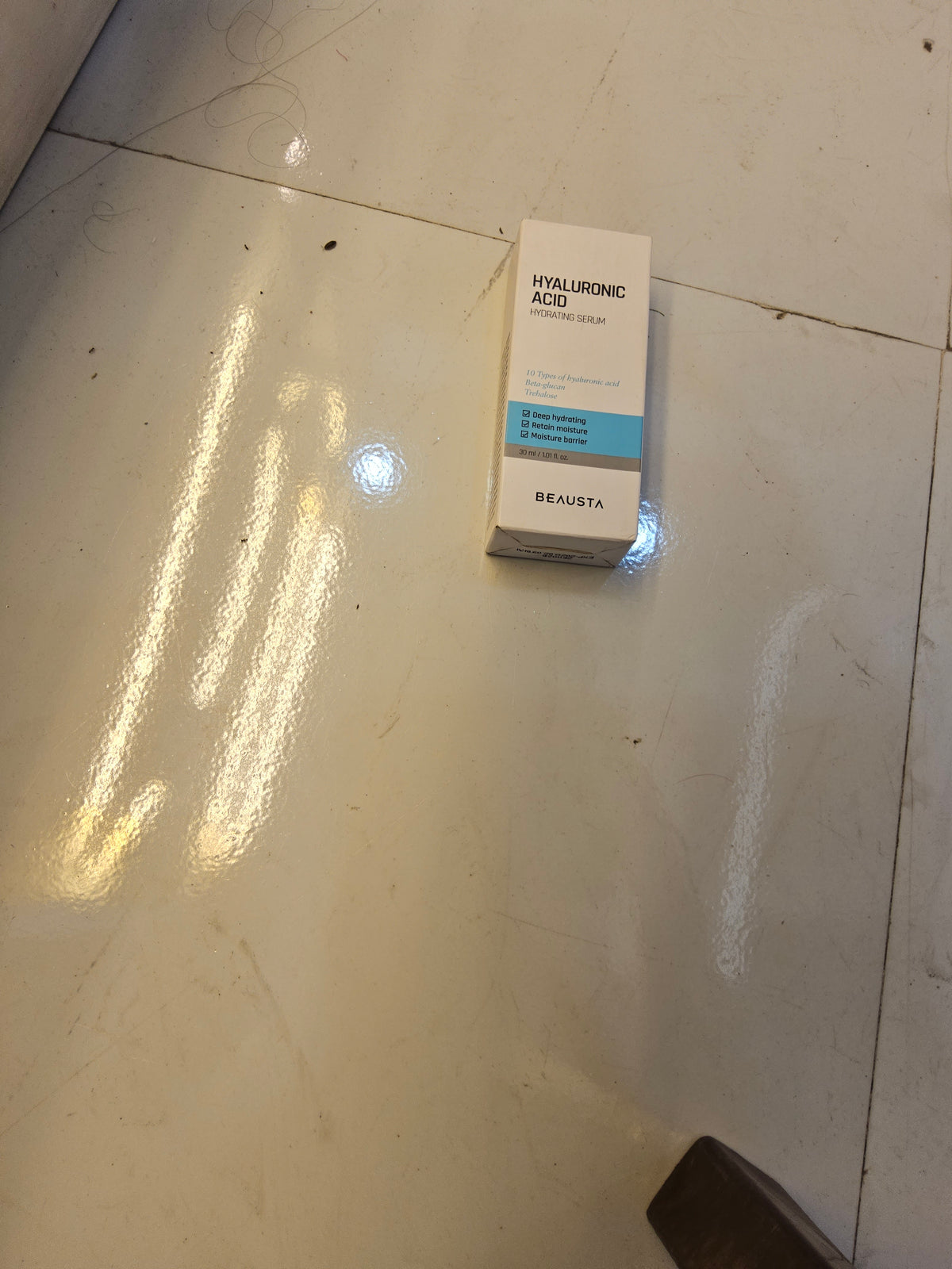 HYALURONIC ACID HYDRATING serum