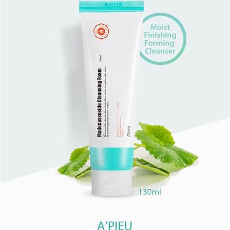 A'PIEU Madecassoside Cleansing Foam - Gentle and Soothing Cleanser